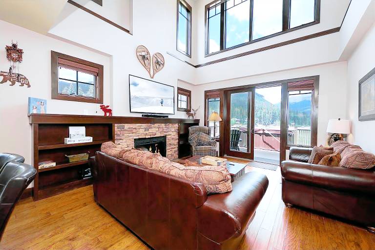 Townhome Across from Purg- Awesome Unobstructed Views/Deck/Private Hot Tub — photo 5