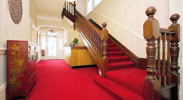 Denewood Hotel — photo 2