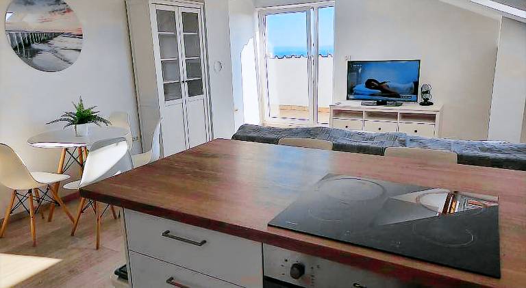 Rental apartment with 2 rooms for 6 persons in Rijeka