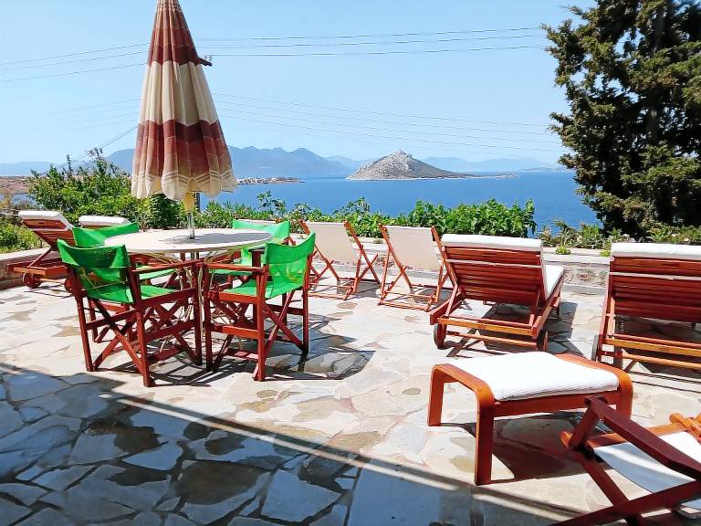 καταφύγιο Egina