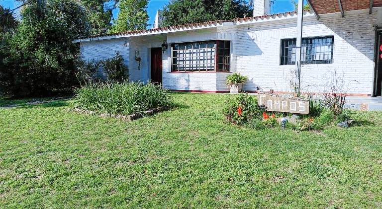 House with 4 rooms for 10 persons in Punta del Este