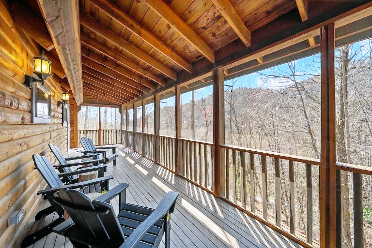 Family-Friendly Blowing Rock Retreat Fire Pit, Game Room, & Cozy Mountain Views — photo 2