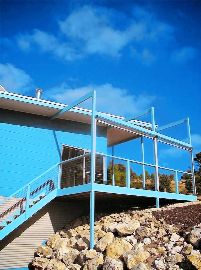 House  Emu Bay