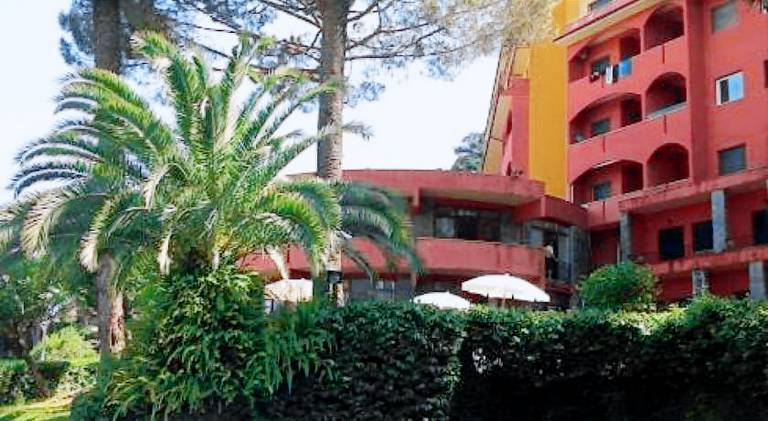 Apartment with yard, private pool & terrace | Close to the beach | Pet-friendly — photo 3
