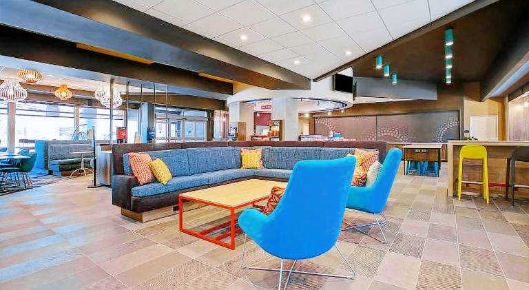 Tru by Hilton Grand Prairie Dallas — photo 5