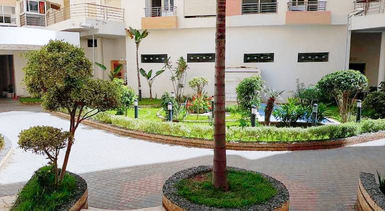 Rental apartment with jacuzzi — photo 4