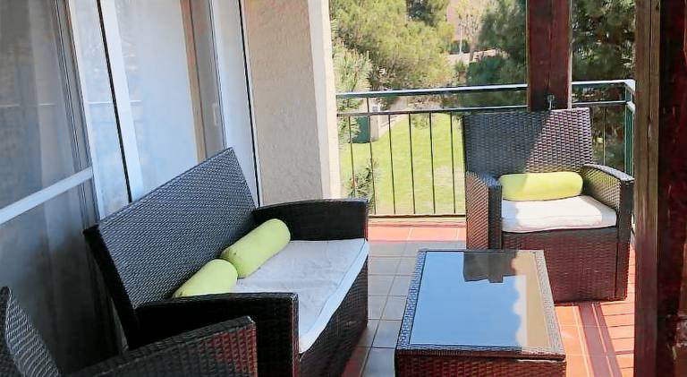 Rental apartment with patio, yard & private pool | Next to the beach | Pet-friendly — photo 4
