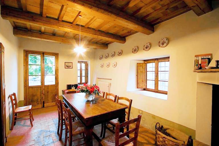 Vacation home with yard & private pool | Pet-friendly — photo 4