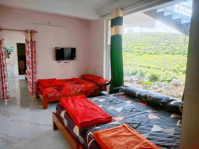MANIS RESIDENCY — photo 2