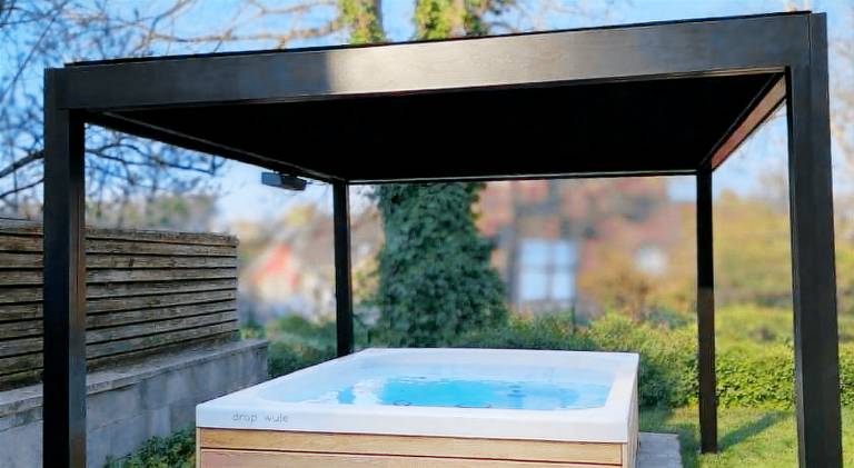 Seeglueck ROSENHOF - naturnah Wohnen im Holz100-Vollholzhaus mit Whirlpool und Garten — photo 5