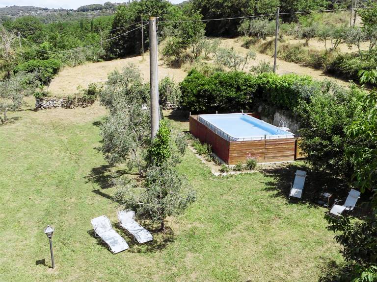 House with barbecue, patio & private pool — photo 3