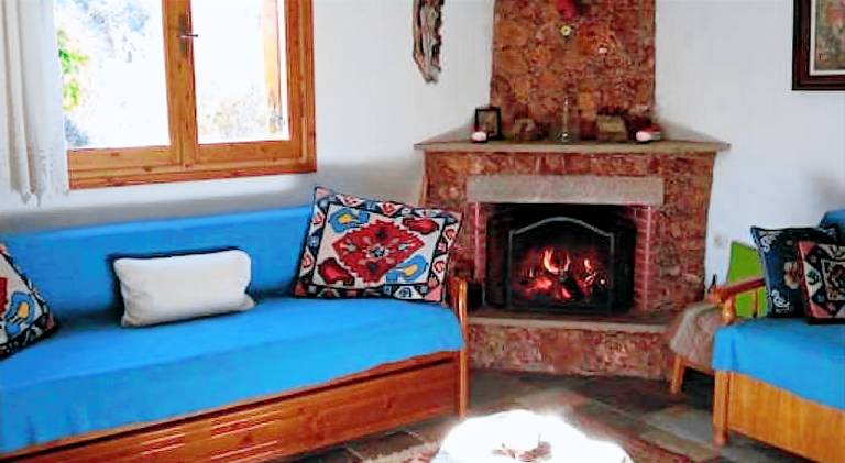 House with grill in South Pelion