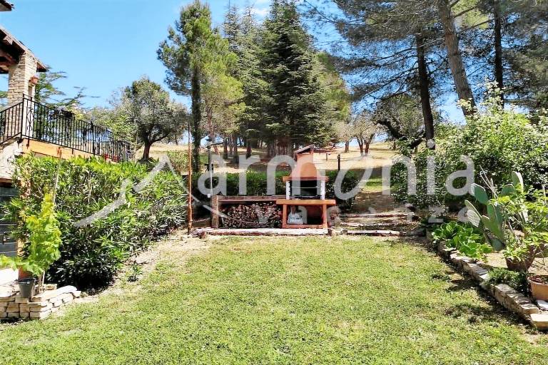 Cottage with grill, garden & patio | Dogs allowed — photo 3