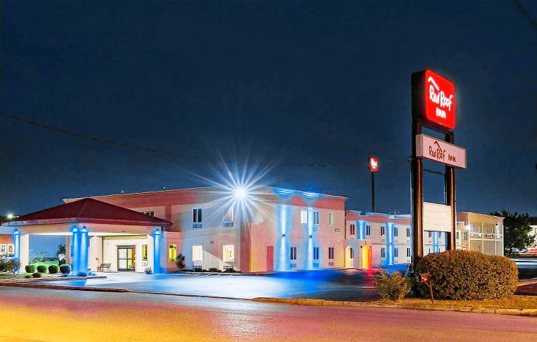 Red Roof Inn Chambersburg — photo 4