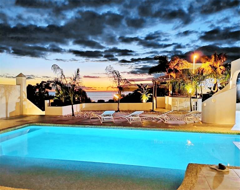 Casa Acantilados de los Gigantes