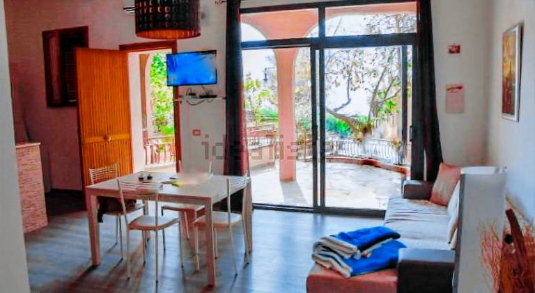 Beautiful holiday apartment | Next to the beach | Pets allowed in Letojanni
