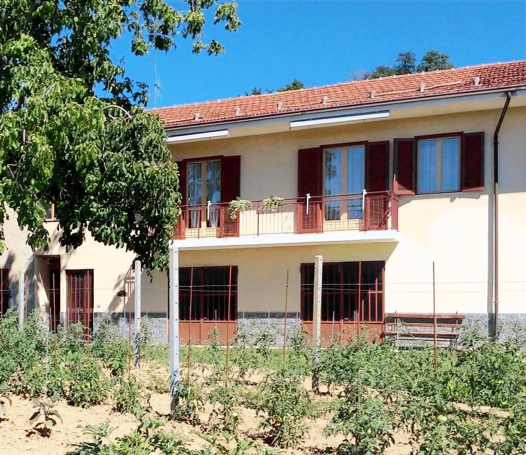 Azienda Agricola Stra: Casa Pianezzo Dogliani — photo 5