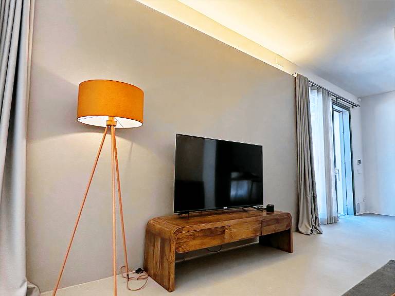 Fully equipped apartment with pool, garden & BBQ | Garden view | Suitable for remote work | Dogs allowed — photo 5