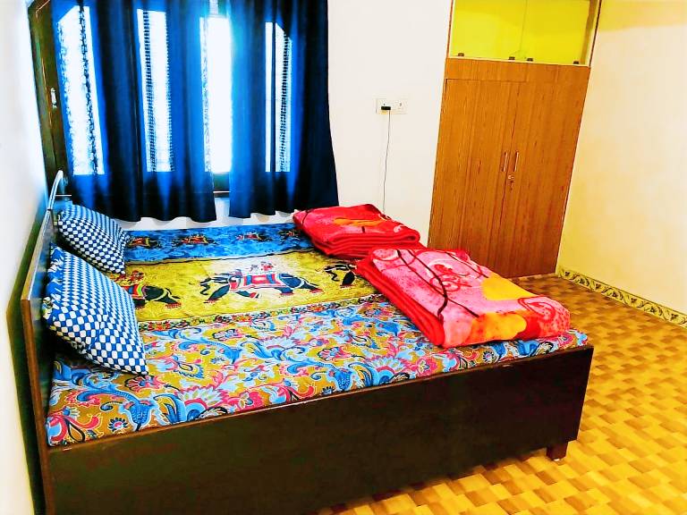 Blue Heaven Home Stay in Rajnagar