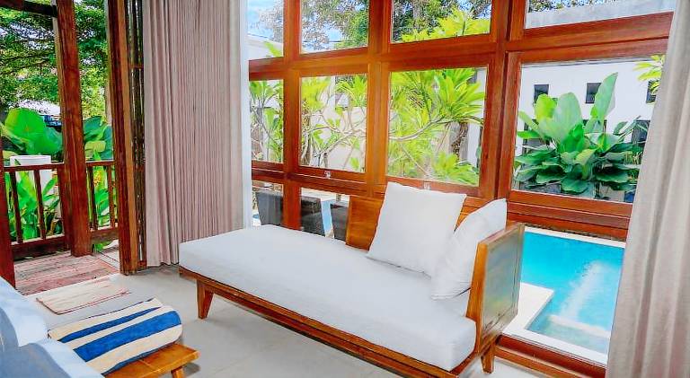 Villa with pool — photo 3