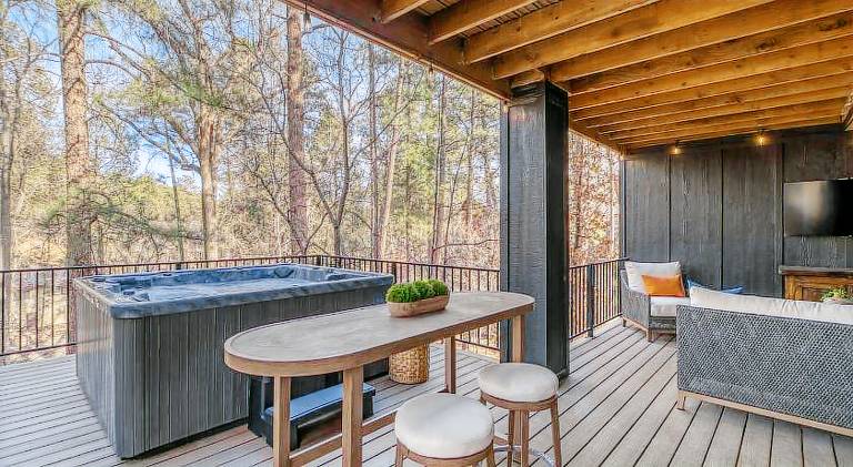 Vacation home with hot tub | Perfect for remote work | Pets are welcome — photo 5