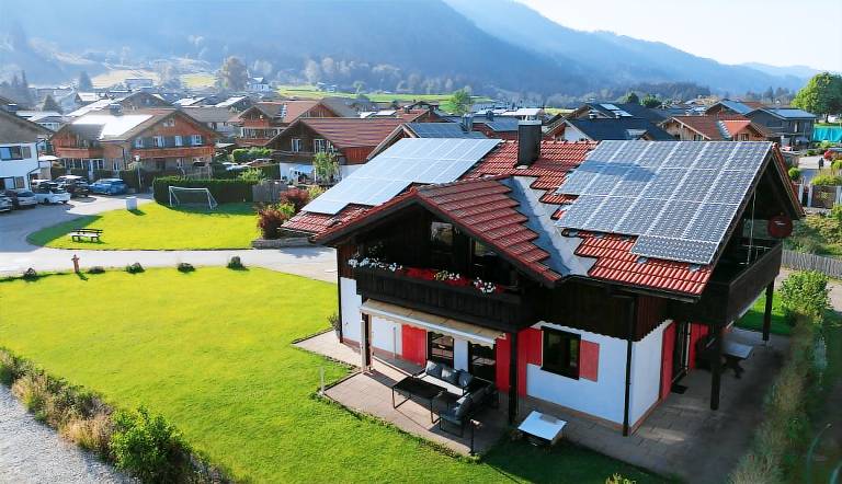 Ferienhaus mit Hund in Bolsterlang für max. 9 Personen Ferienhaus mit Hund in Bolsterlang für max. 9 Personen