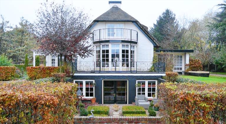 House with yard, pool & BBQ | Pet-friendly in Utrecht