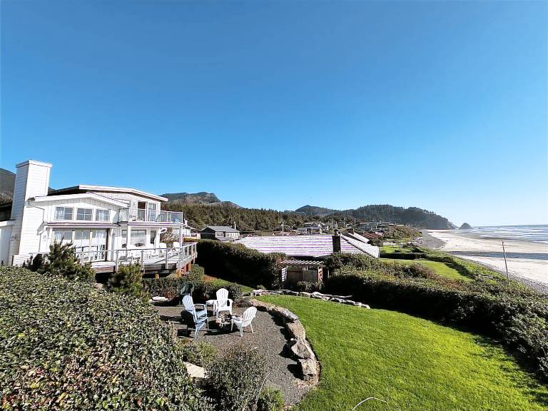 House Arch Cape
