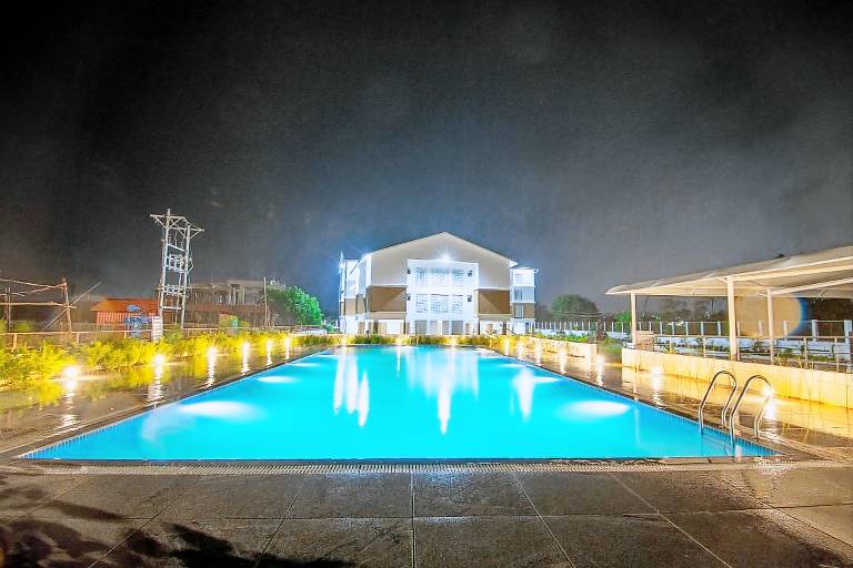 OVIS HOLIDAY RESORT