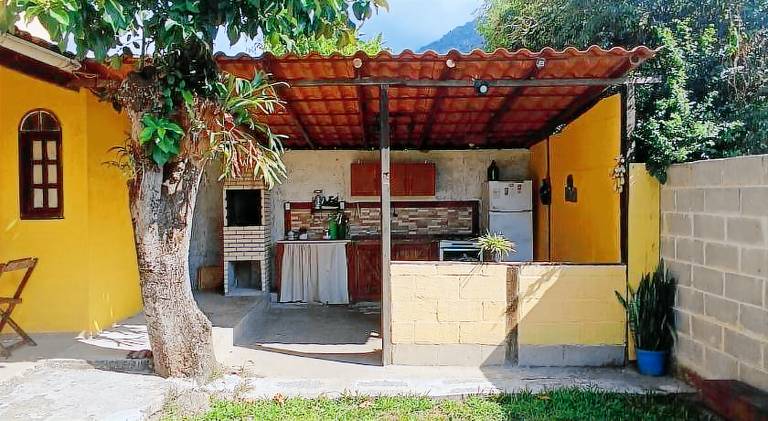 House with 2 rooms for 8 persons in Mangaratiba