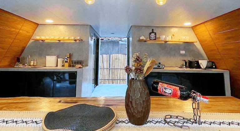 Vacation home with pool | Beach nearby | Pets are welcome — photo 5