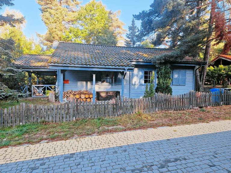 House with yard & barbeque | Nature view — photo 3