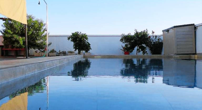 Fully equipped lovely house with private pool, patio & yard | Pets are welcome — photo 3