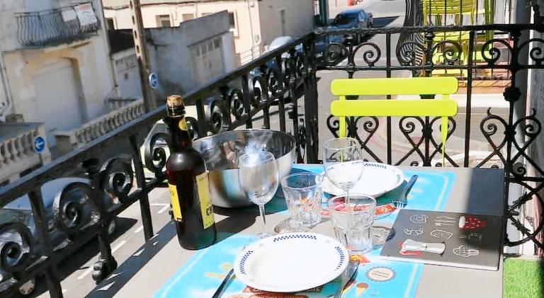 Apartment with 1 room for 2 persons in Montreuil