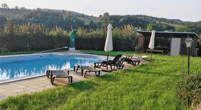Charming lodge with private pool, grill & terrace | Pets are welcome — photo 5