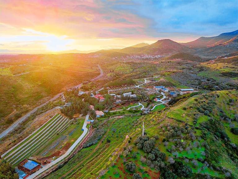 Bungalow with pool, patio & garden | Pets allowed in Mugla
