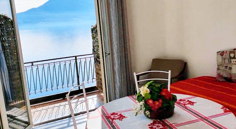 Holiday apartment with terrace | Close to the beach | Pet-friendly — photo 2