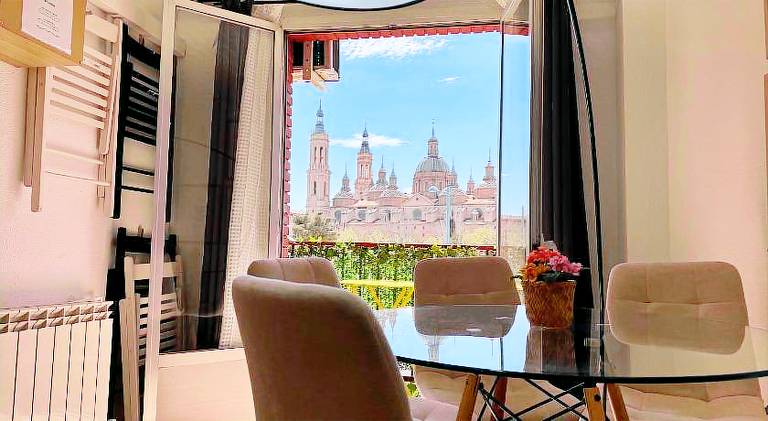 Rental apartment | Next to Cathedral-Basilica of Our Lady of the Pillar in Zaragoza