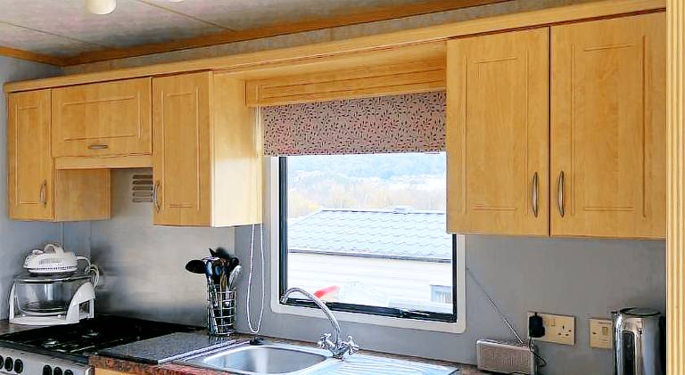 Spacious 2 bedroomed mobile home — photo 4