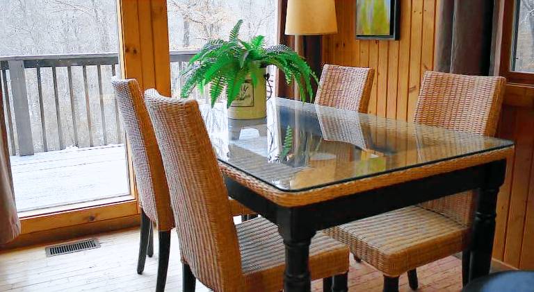 Vacation home with pool & hot tub — photo 4