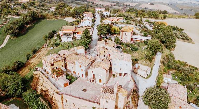 House  Loretello