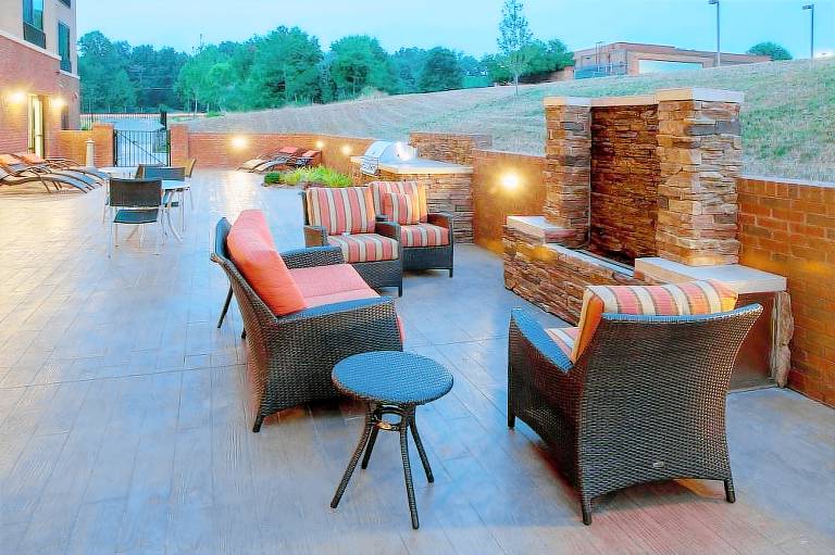 Fairfield Inn & Suites by Marriott Charlotte Matthews