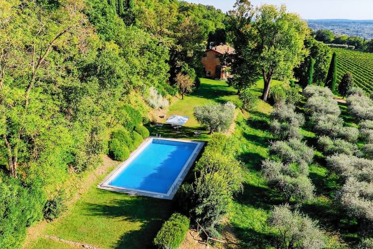 Family-friendly pleasant villa with private pool, yard & grill | Pets are welcome — photo 5