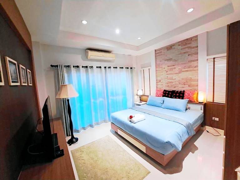 Villa with garden, private pool & terrace | Good for workation — photo 2