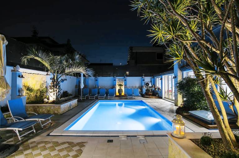 Fully equipped villa with yard, barbecue & patio | Sea view | Pets are welcome — photo 3