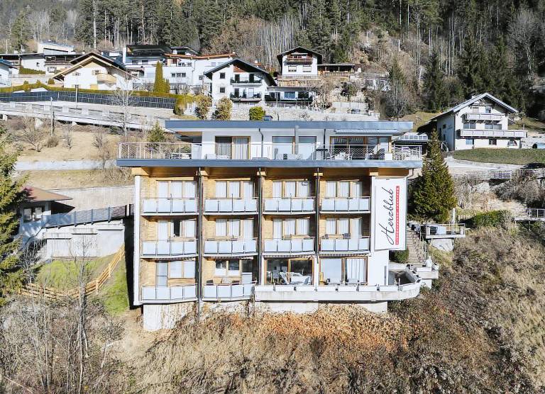 Herzblut by Peak Stay — photo 2