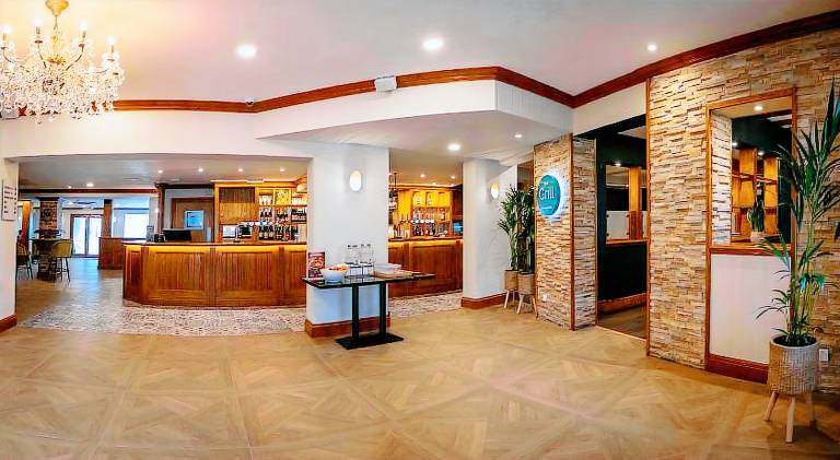 The Oakwood Hotel — photo 3