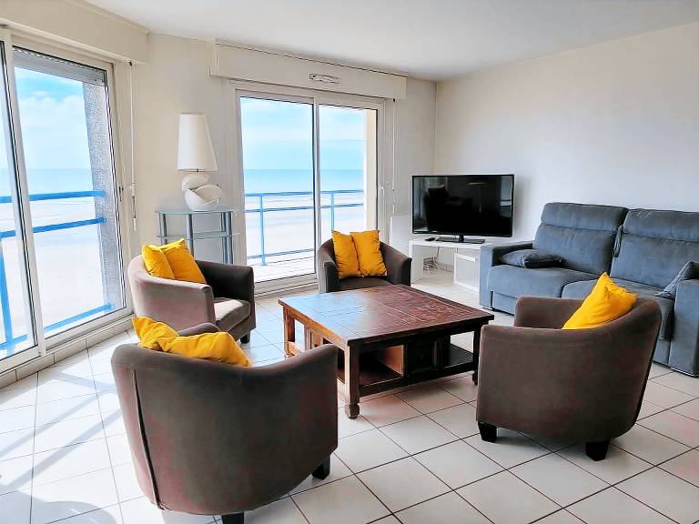 Rental apartment with 3 rooms for 8 persons — photo 4
