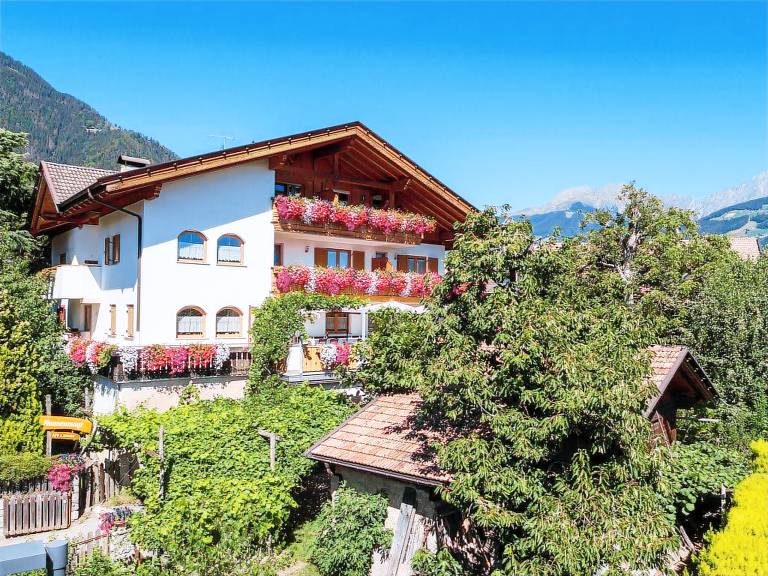 Ferienwohnung in Dorf Tirol, Kuens f&uuml;r max. 3 Personen