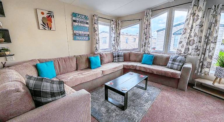 Homely 6 Berth Caravan In Essex At St Osyth Beach Holiday Park Ref 28025Td — photo 5